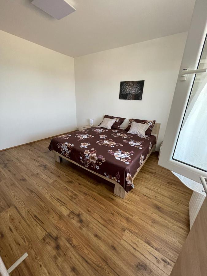 Apartman Varea Ližnjan Extérieur photo