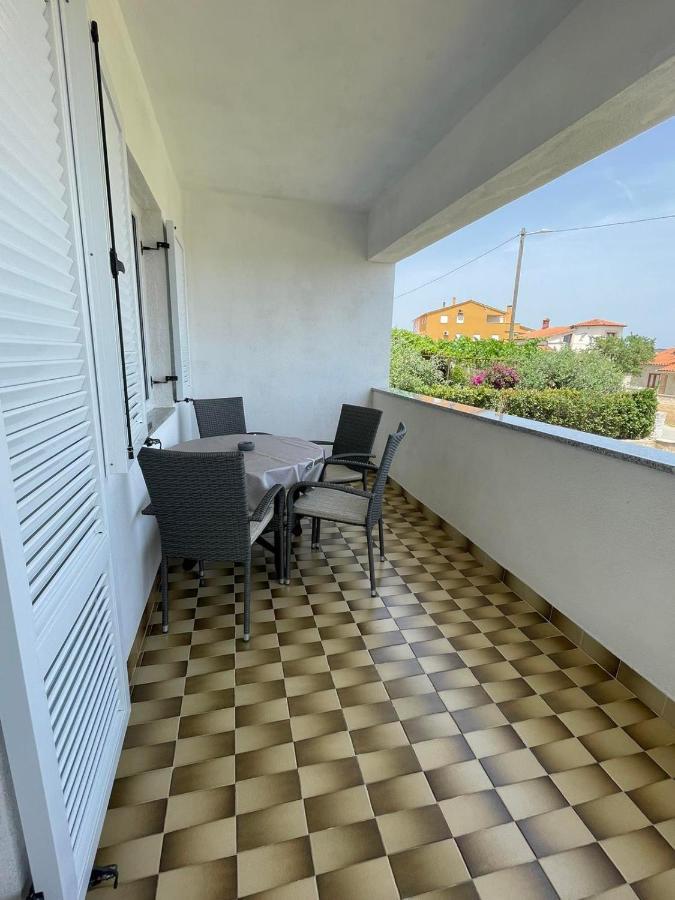 Apartman Varea Ližnjan Extérieur photo